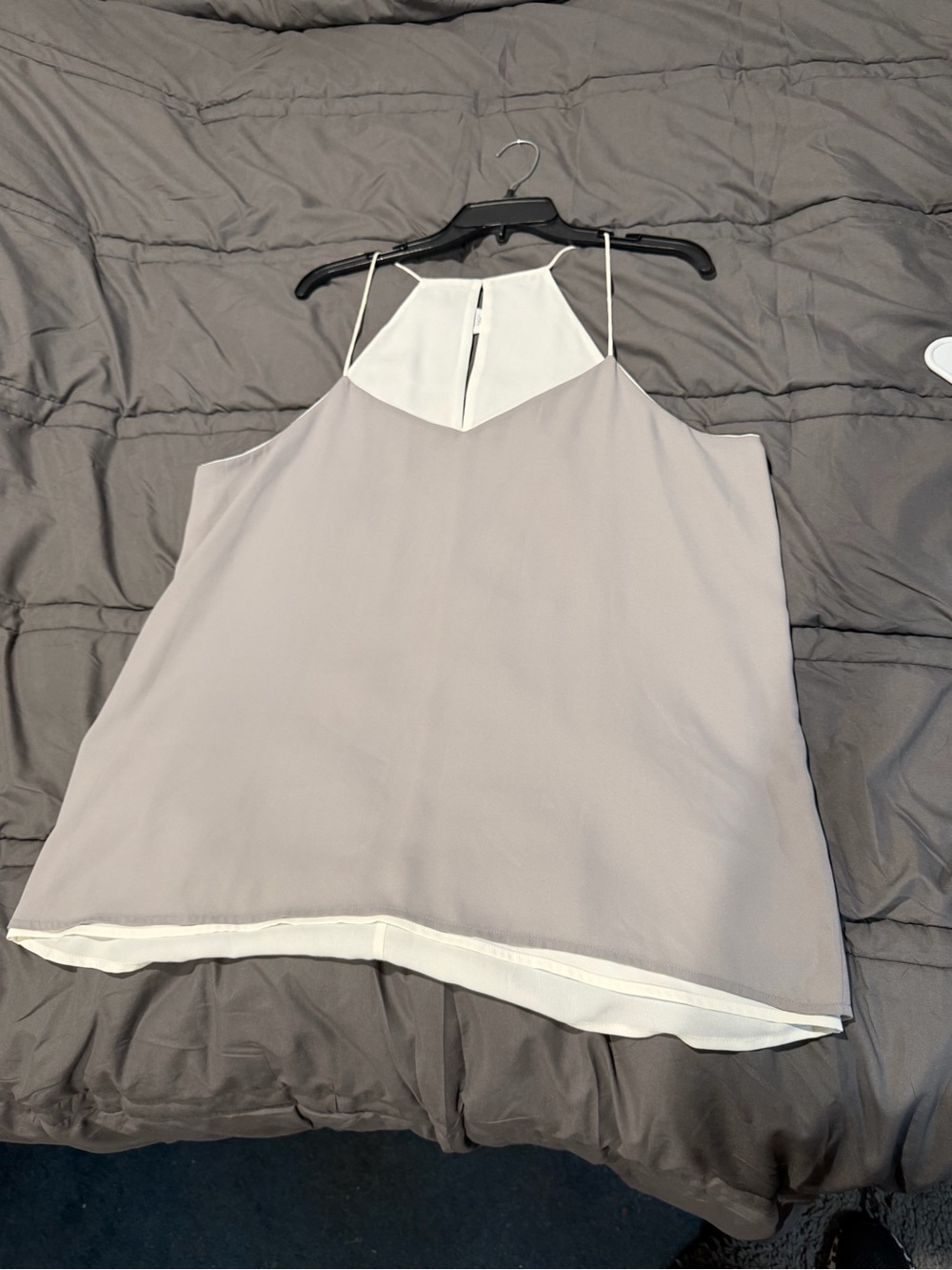 Express Two-Tone Spaghetti Strap Cami - Light Gray & Cream